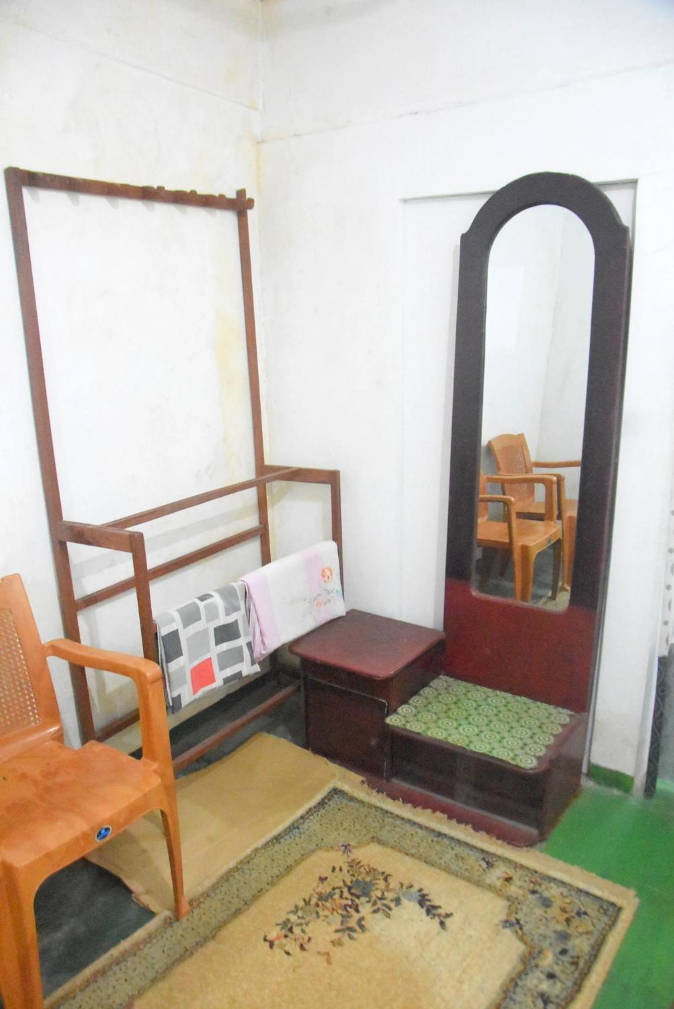 Meera Homestay & Guest House Anuradhapura Ngoại thất bức ảnh
