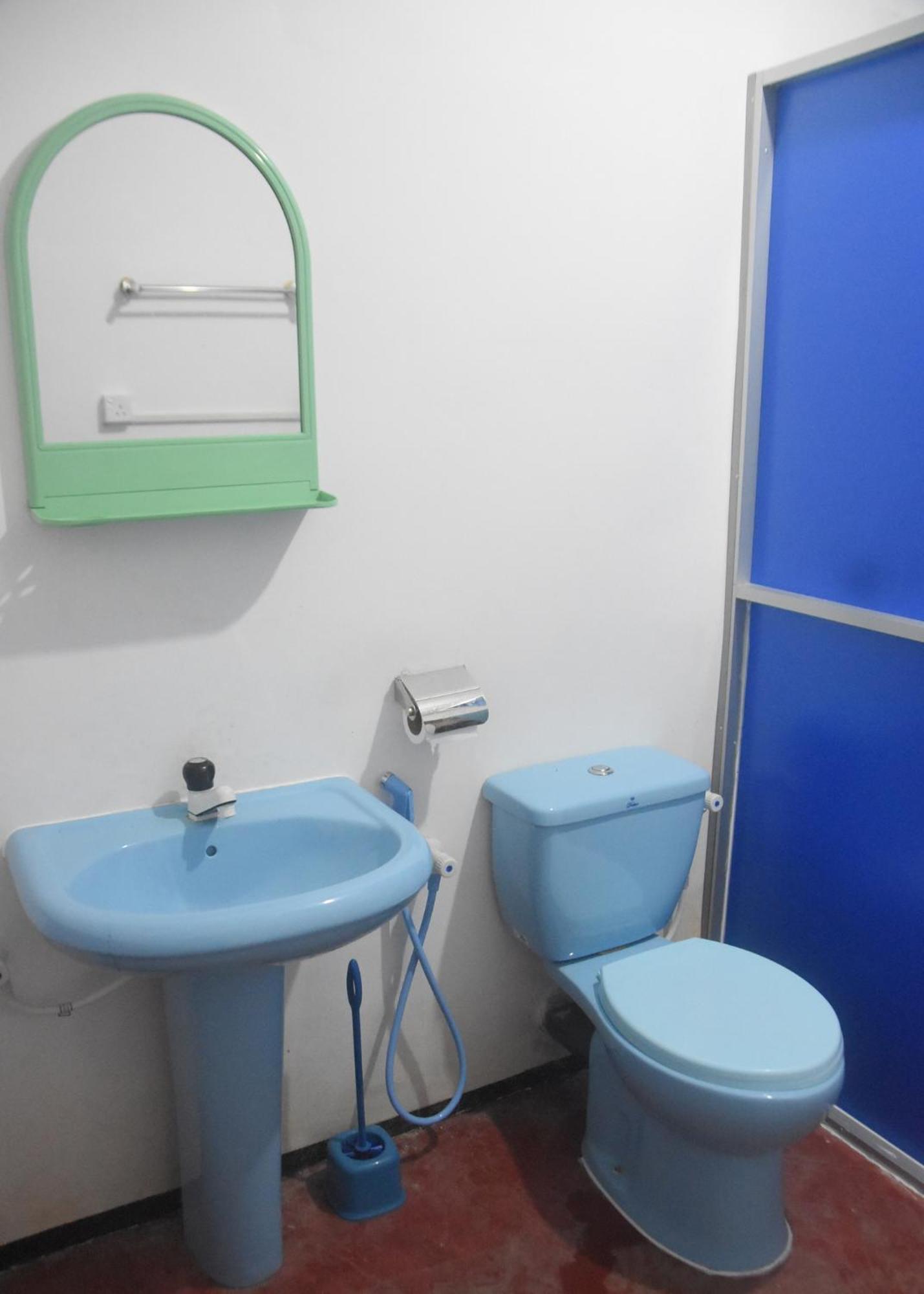 Meera Homestay & Guest House Anuradhapura Ngoại thất bức ảnh